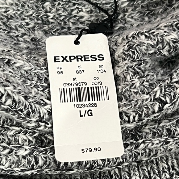 NEW WITH TAGS EXPRESS‎ OFF SHOULDER HEAVY KNIT SWEATER - Picture 10 of 11